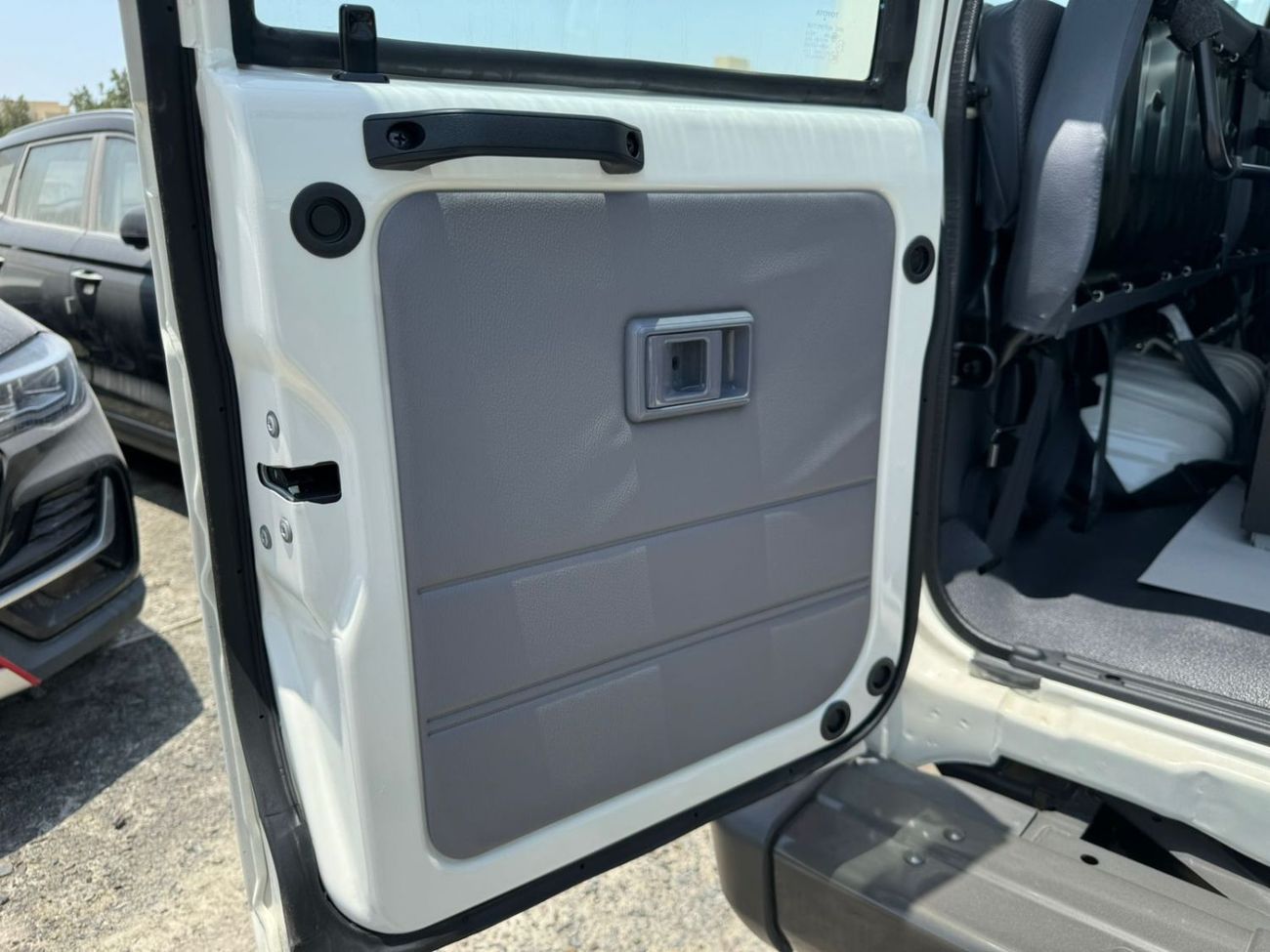 تويوتا لاند كروزر Toyota LandCruiser 78 Hardtop 2.8L Turbo Diesel Auto