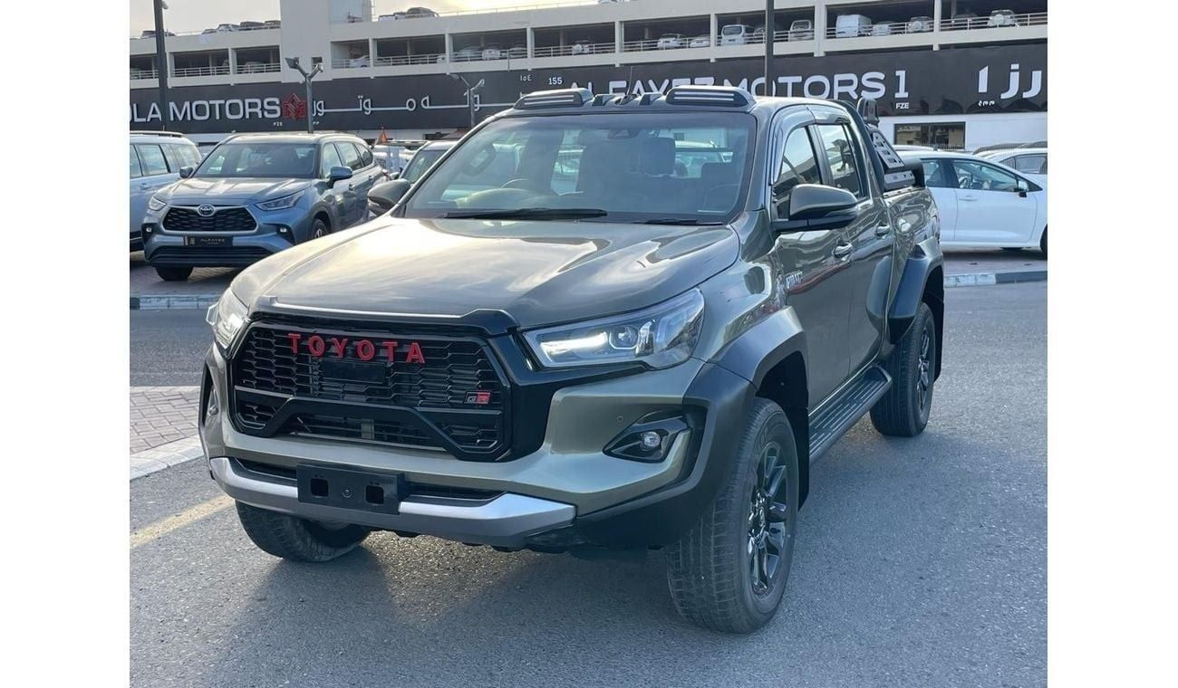 تويوتا هيلوكس diesel 2.8 liter automatic right hand drive with 4 side cameras leather power seats push button star