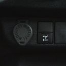 تويوتا هيلوكس DLX 2.4 L | Diesel | 4x4 | D/C | M/T | DIFFLOCK | EXPORT ONLY !