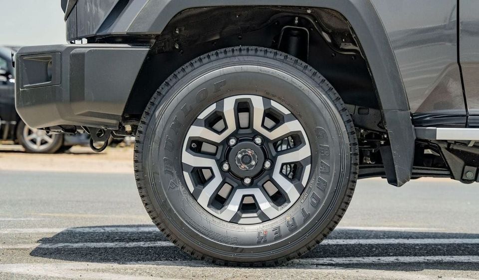 New Toyota Land Cruiser 70 2025 Toyota Land Cruiser LC 71 4.0L Petrol ...