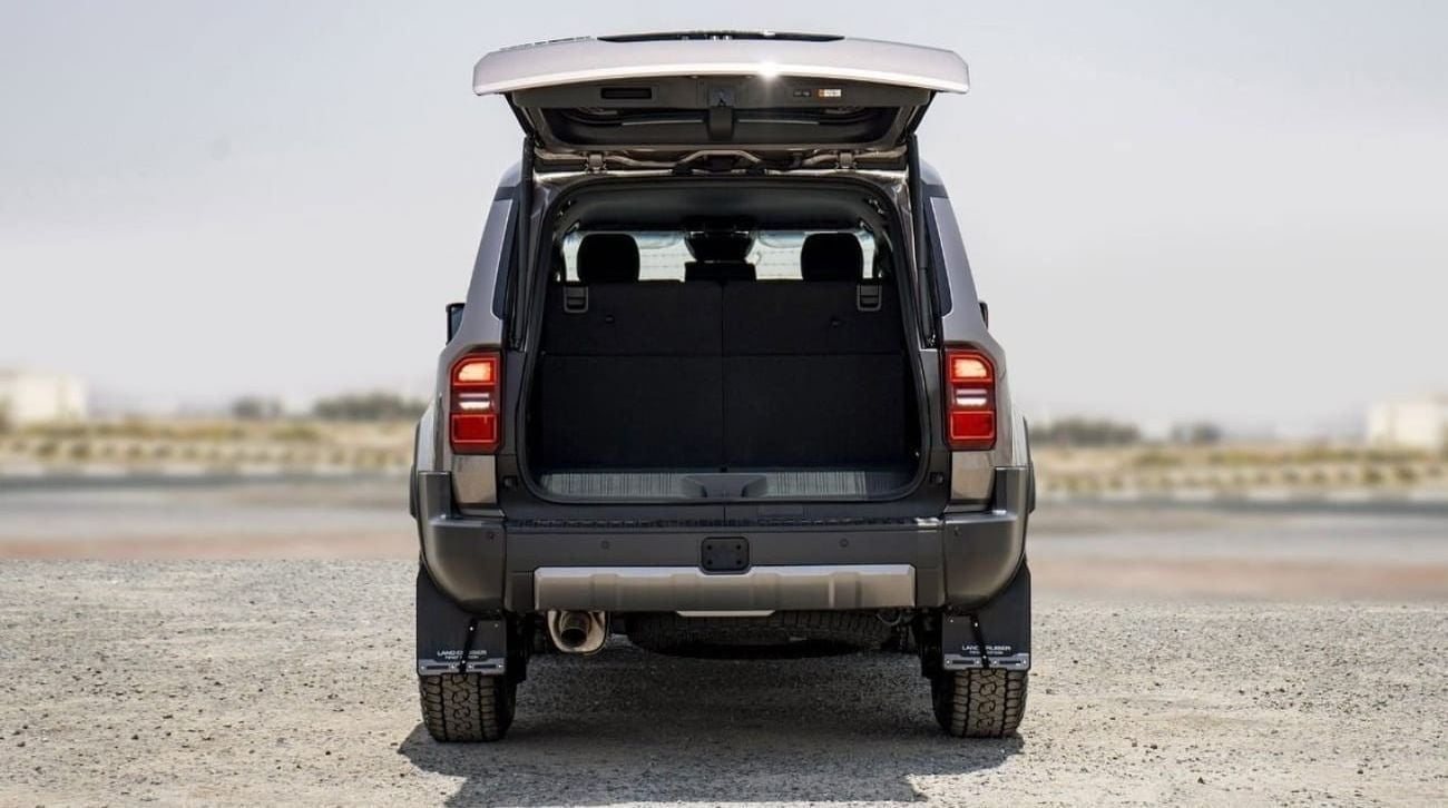 تويوتا برادو GXL 1ST EDITION TOYOTA PRADO 250 2.4P AT FIRST EDITION MY2025 – SAND & GREY ROOF