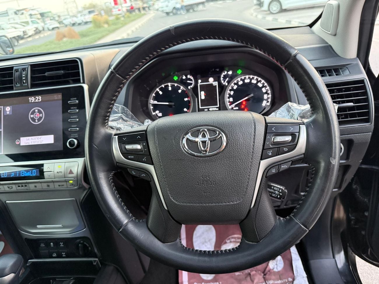 Toyota Prado TXL1 Toyota Prado 2022 black 7 seaters 4x4 RHD diesel engine 2.8L full option