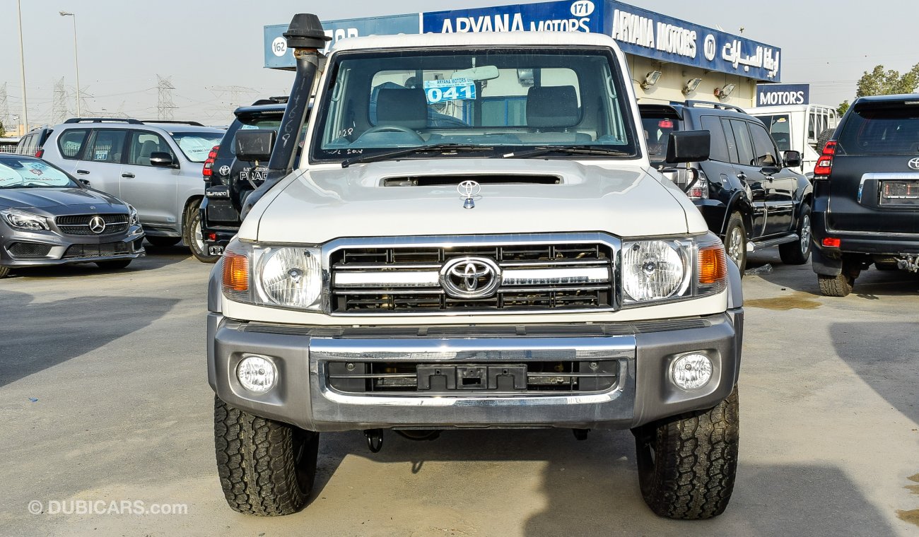 Toyota Land Cruiser Pick Up V8 Diesel Right H/D