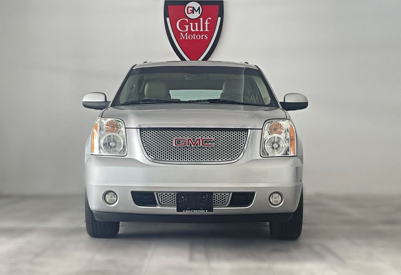 GMC Yukon XL 5.3L-8CYL SUNROOF EXCELLENT CONDITION