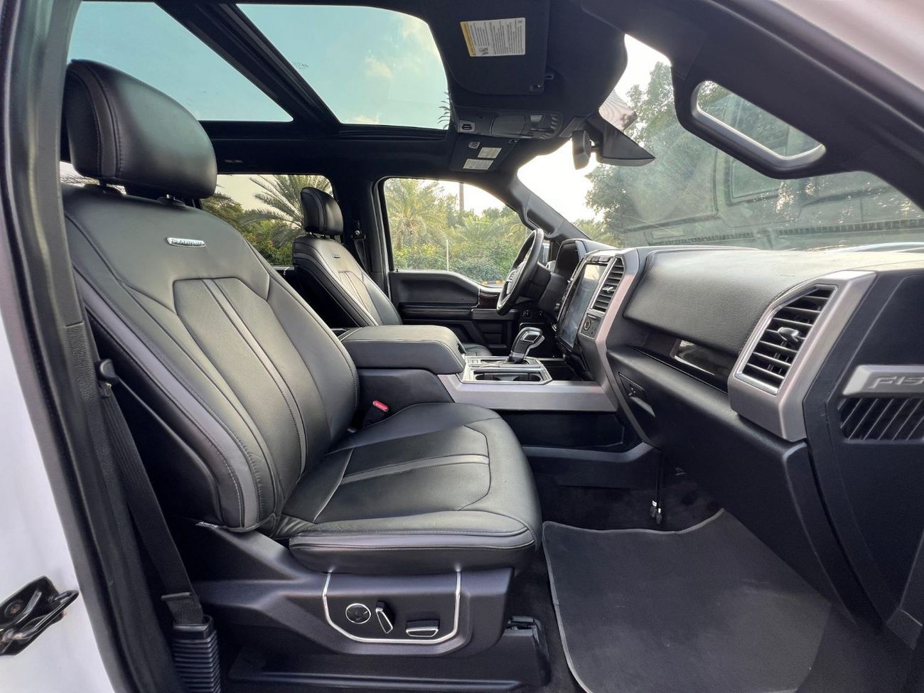 Ford F 150 FORD F-150 PLATINUM 2015 V6 PERFECT CONDITION