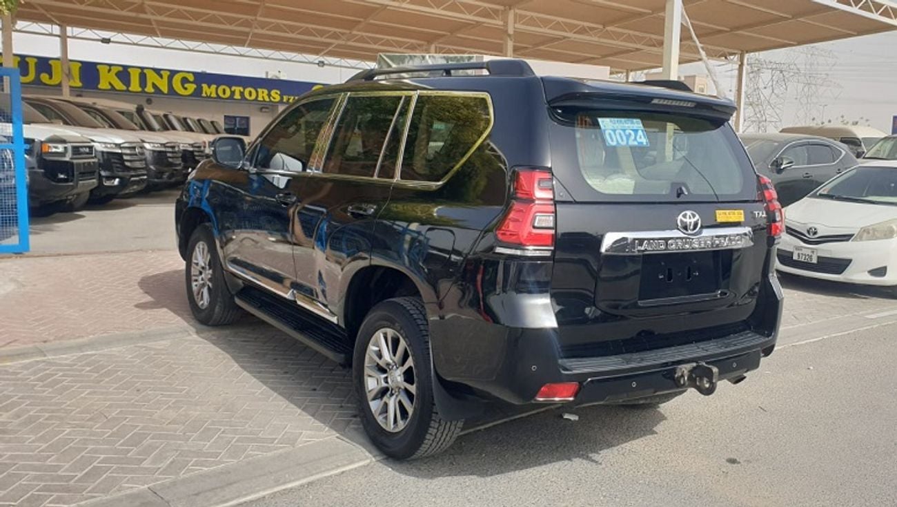 Toyota Prado 2.7L 4WD PETROL FULL OPTION