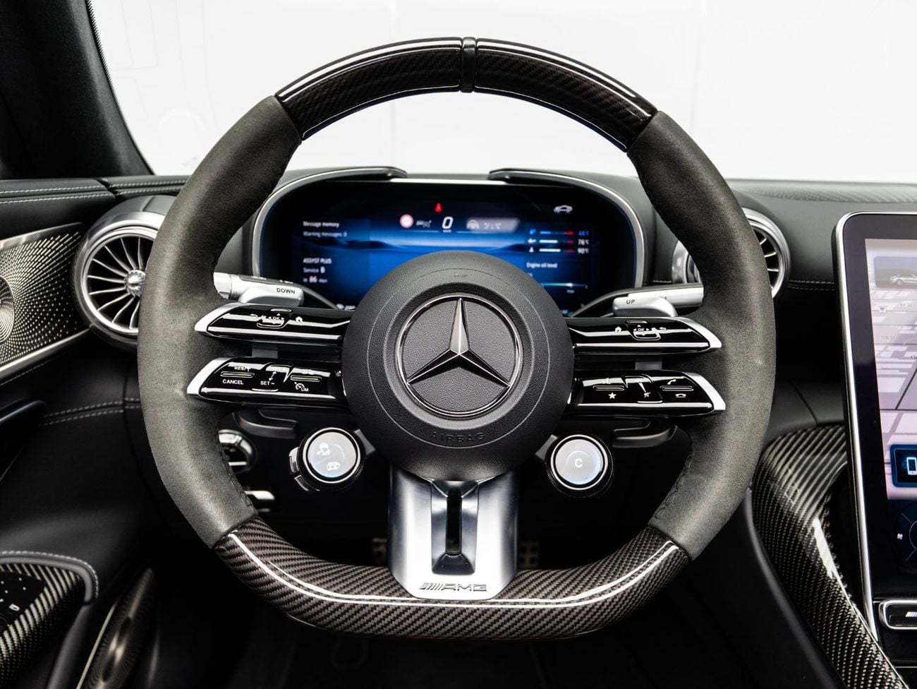 Mercedes-Benz SL 55 AMG Roadster 4Matic+ SUMMER STARTS NOW | EXCLUSIVE DEAL BY BLACKLINE, 2024 Mercedes SL55 AMG, 2029 Warra