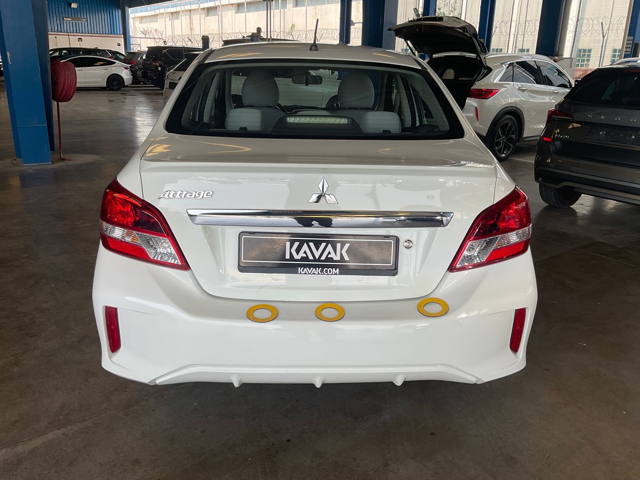 ميتسوبيشي اتراج GLX Full | upto AED 20,000 Ramadan Discount | شامل الضمان | 0 ﺪﻔﻋﺓ ﺃﻮﻟﻯ