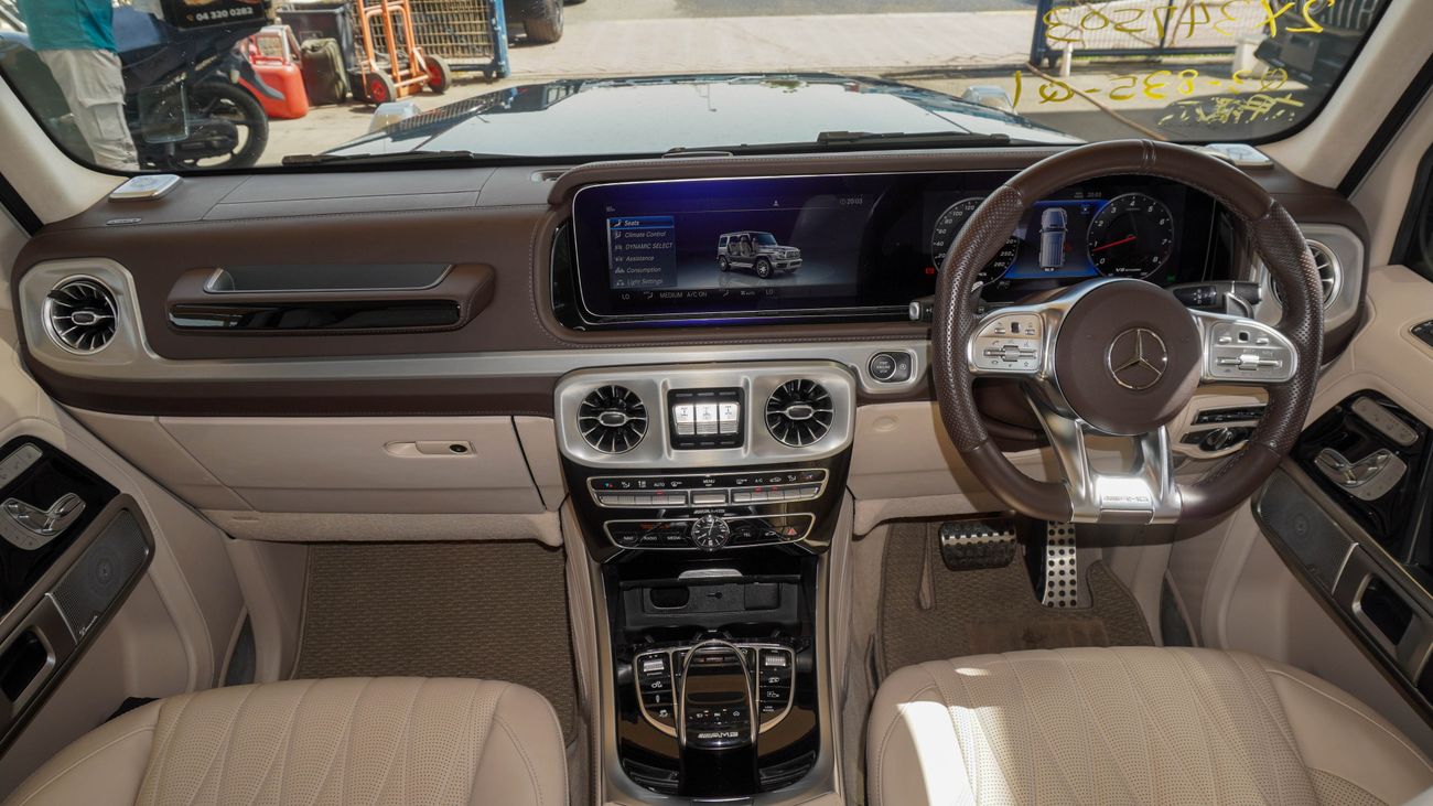 Mercedes-Benz G 63 AMG RHD