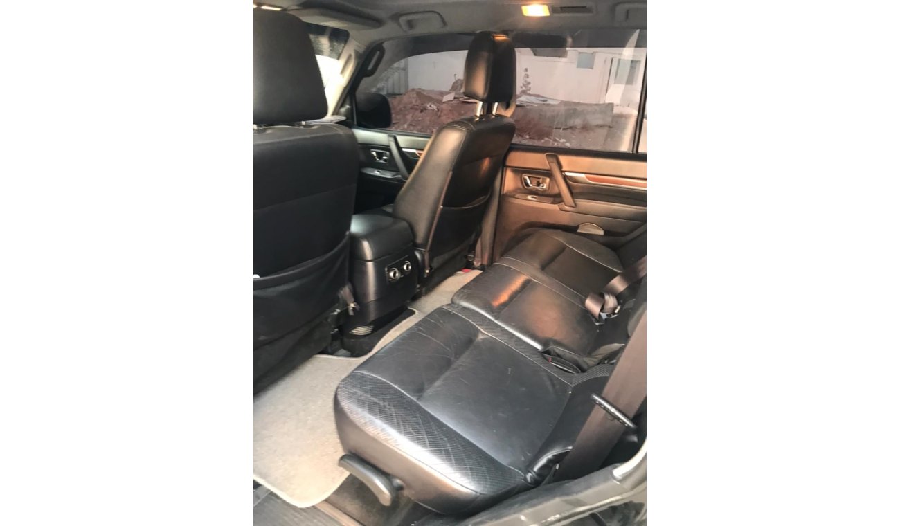 ميتسوبيشي باجيرو Mitsubishi Pajero GLS 3.0ltr, model:2008. Excellent condition