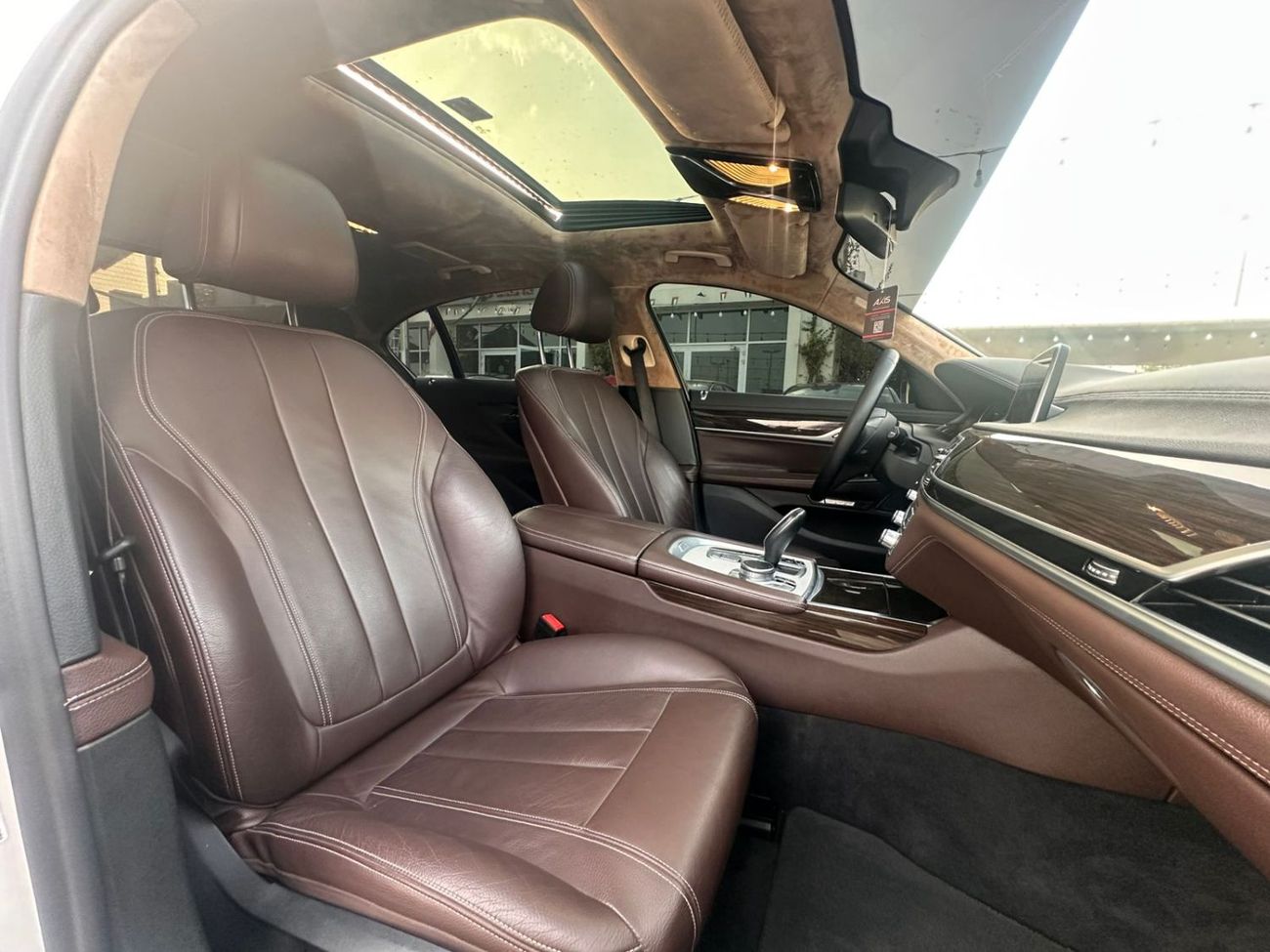 بي أم دبليو 730Li Executive 2.0L