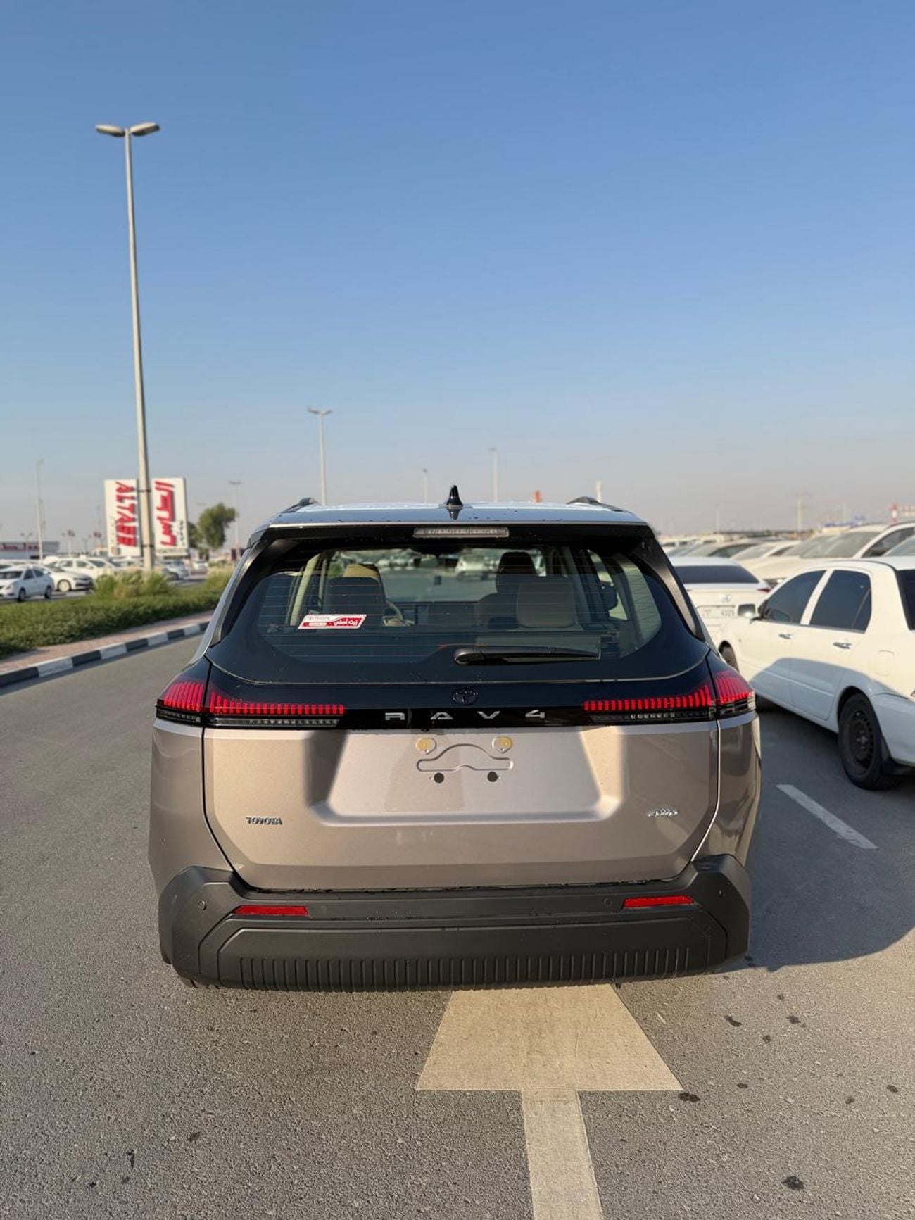 تويوتا راف ٤ SE 2.0L EXR