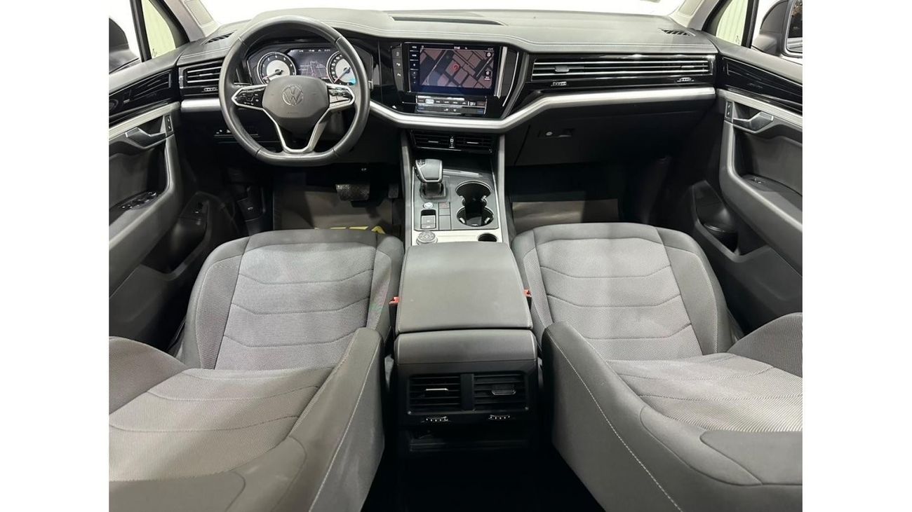 Volkswagen Touareg 2021 Volkswagen Touareg S, August 2026 VW Warranty, Full VW Service History, Low Kms, GCC