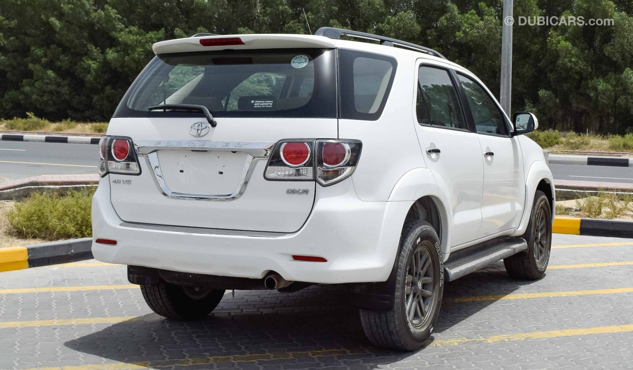 Toyota Fortuner GXR 2015 V6 Ref #172