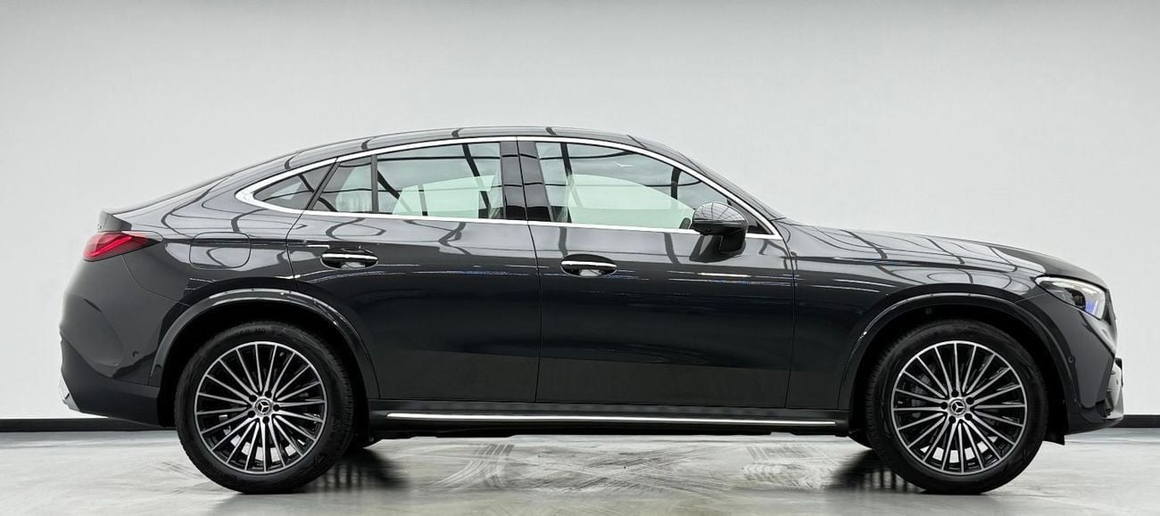 Mercedes-Benz GLC 200 4Matic *Brand New* 2025 Mercedes Benz GLC 200 AMG 4MATIC Premium Plus, 5 Year Mercedes Warranty, GCC