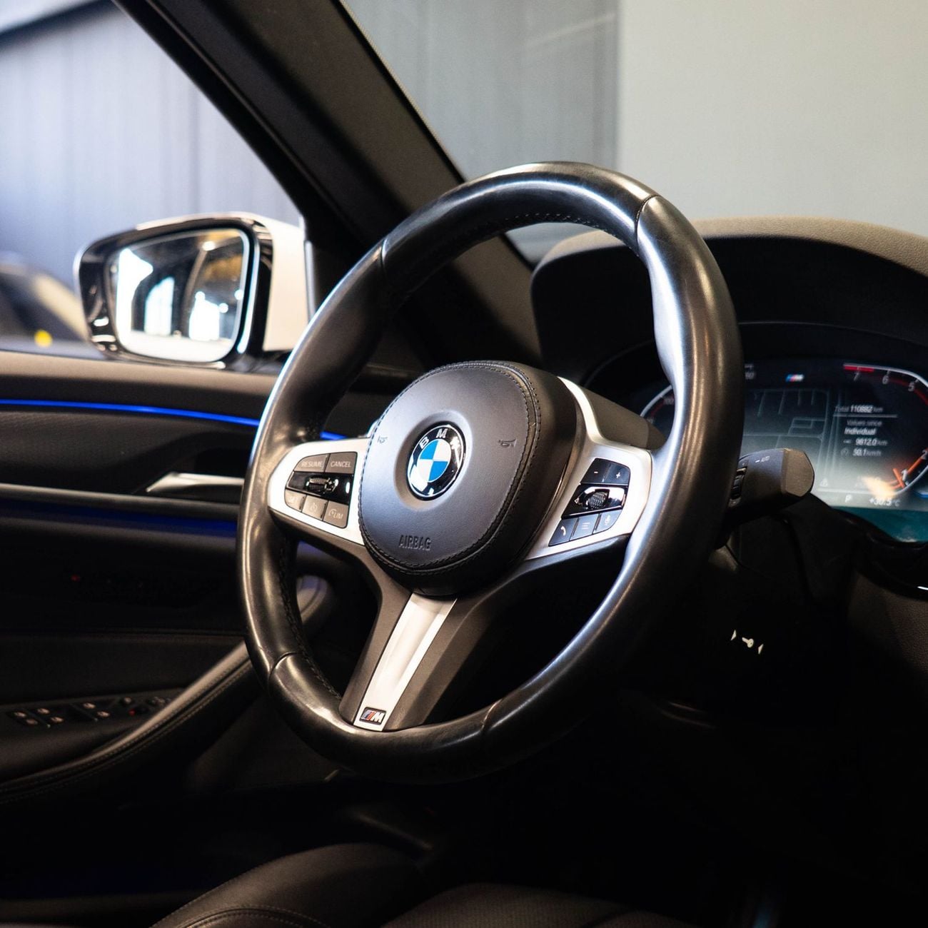 بي أم دبليو 520i AED 2,011 pm  • 0% Downpayment • BMW 520i M Sport  • 1 Year Warranty
