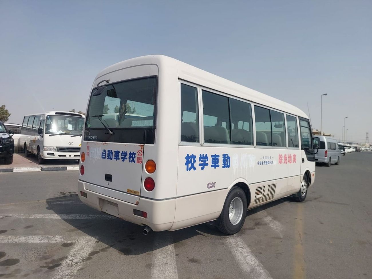 ميتسوبيشي روزا MITSUBISHI ROSA BUS RHD 1999 MODEL 5.2 L DIESEL AUTOMATIC(PM00153)