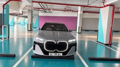 بي أم دبليو 735i M Sport