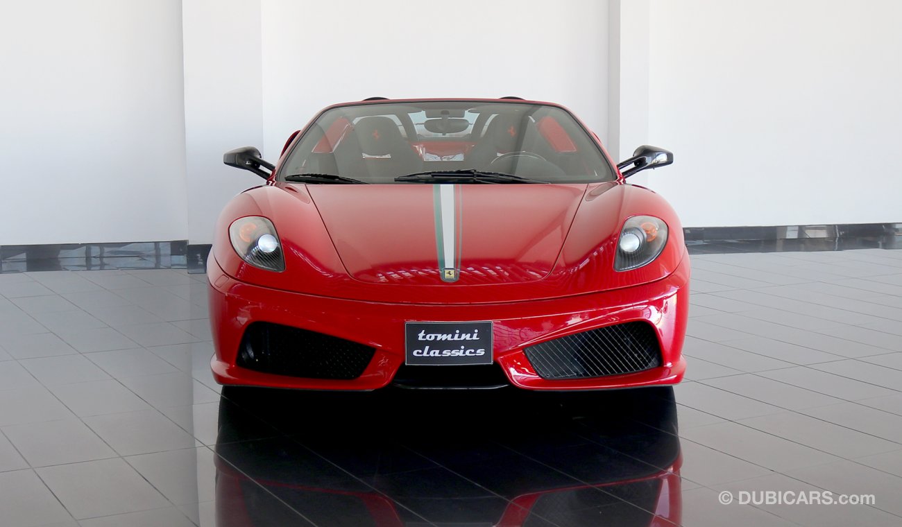 فيراري 16M Scuderia Spider