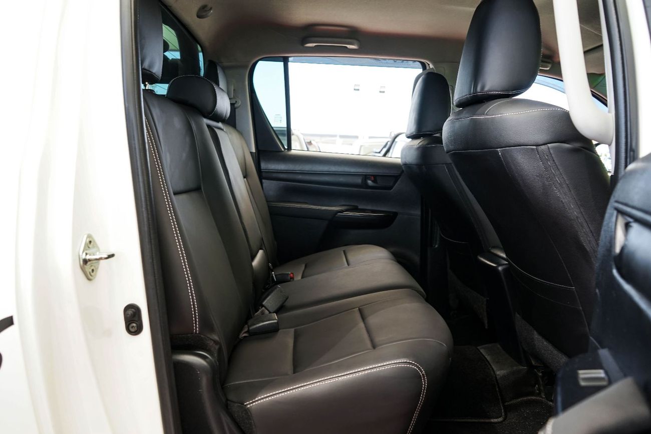 تويوتا هيلوكس The Toyota Hilux is a legendary, mid-size pickup truck known for its exceptional ruggedness, durabli