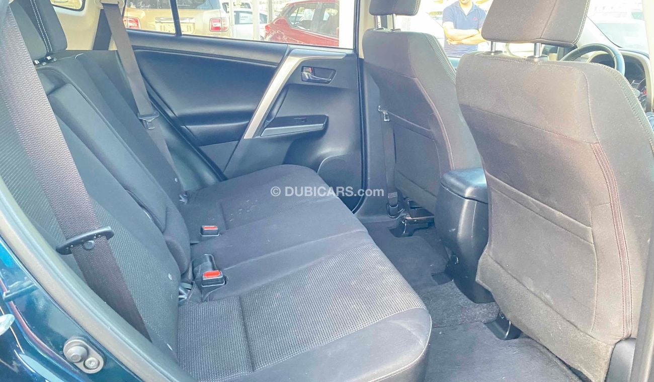 تويوتا راف ٤ Full option, XLE, 2.5L.V4