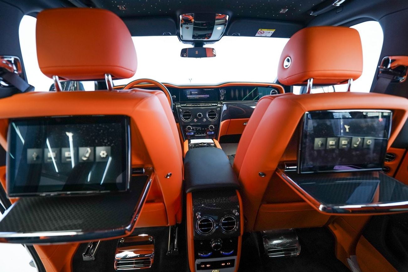 Rolls-Royce Cullinan BLACK BADGE