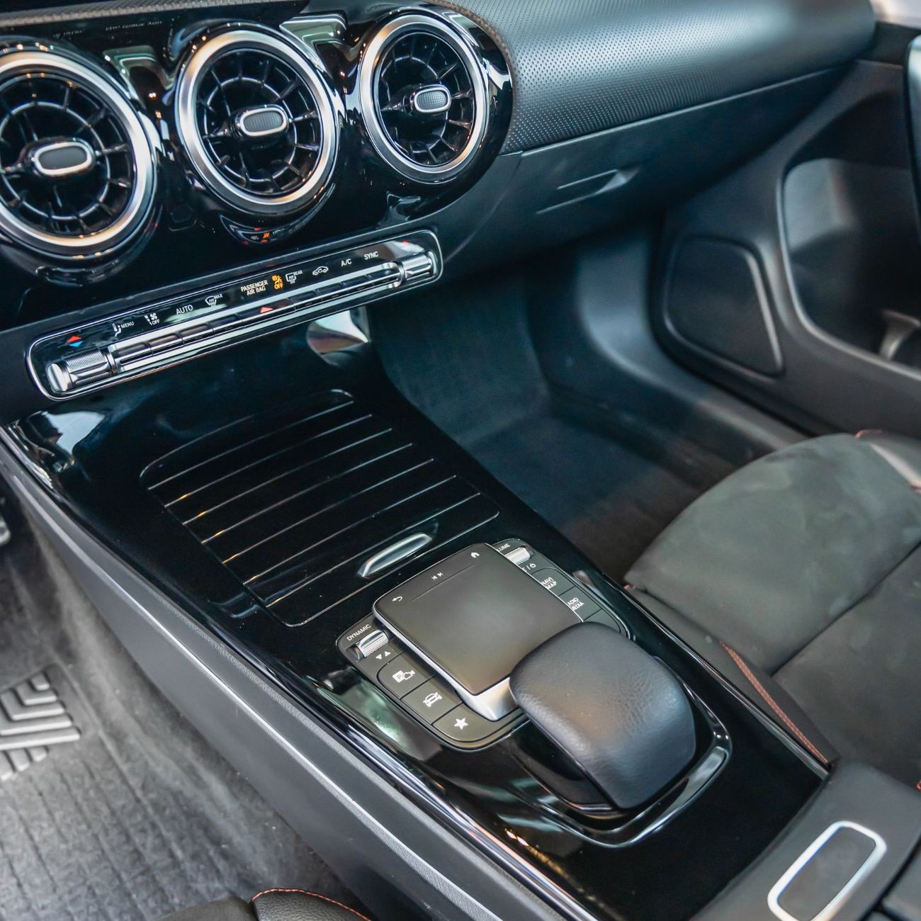 Mercedes-Benz CLA 220 2022 MERCEDES CLA200 DONE 55,000KM