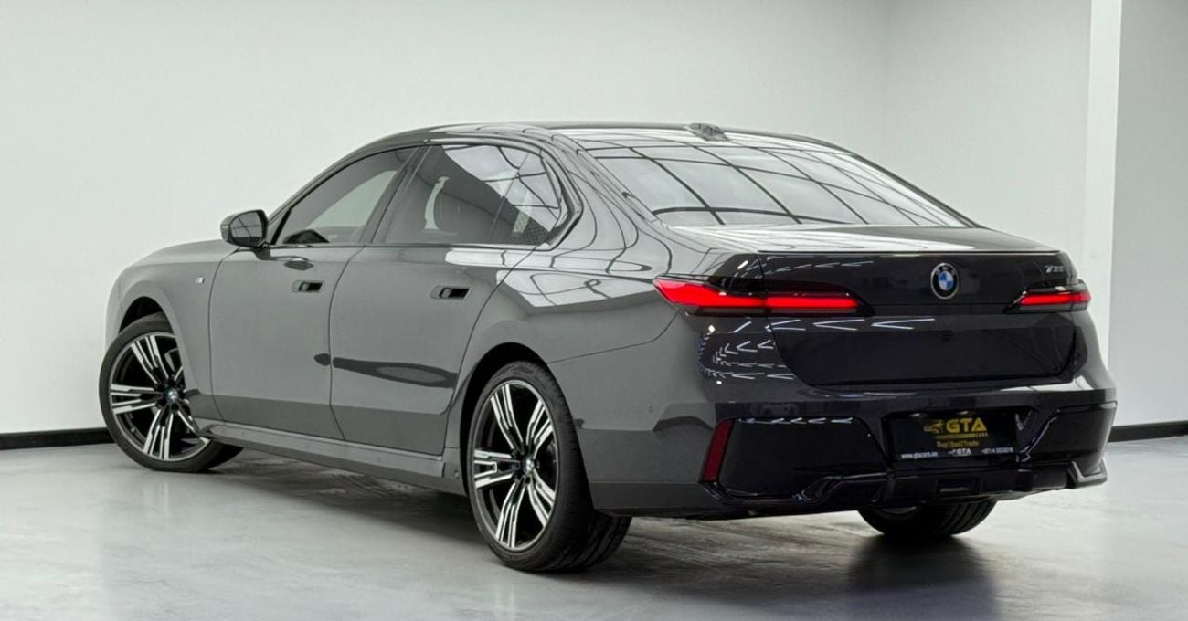 BMW 735i 2025 BMW 735i M-Sport, 2029 BMW Warranty + Service Pack, Full BMW Service History, Low Km, GCC