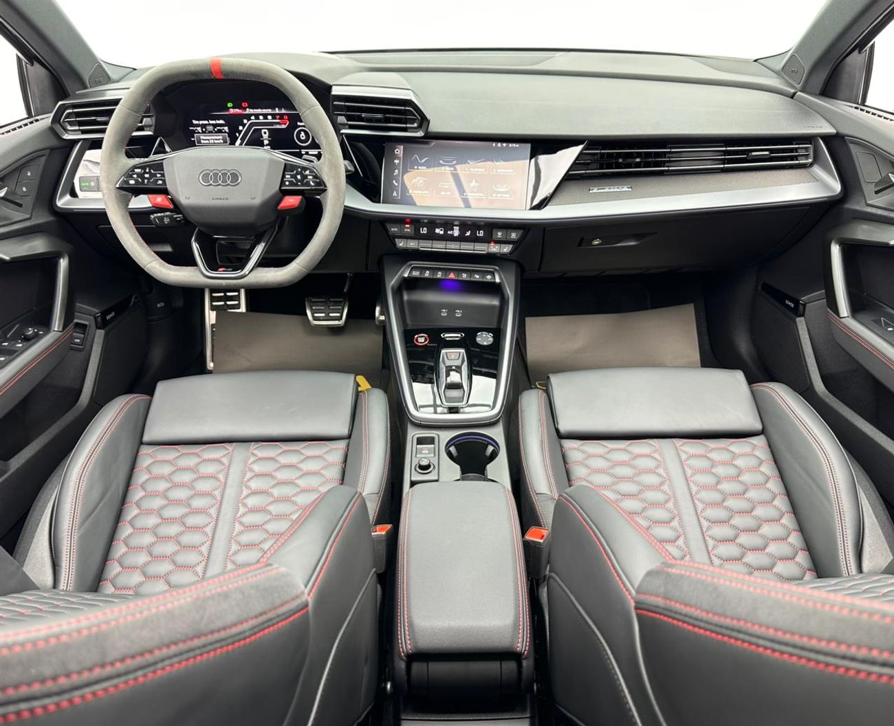 أودي RS3 2025 Audi RS3 Quattro, FEB 2030 Audi Warranty + Service Contract, Full Audi Service History, GCC