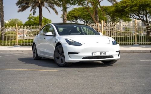 Tesla Model 3 Long Range (AWD)