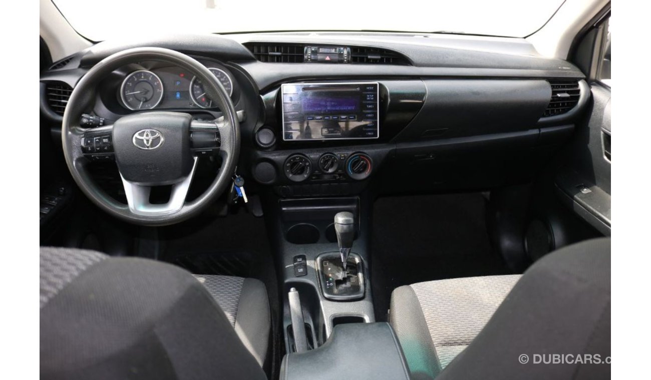 Toyota Hilux 4X4 DUAL CABIN PICKUP