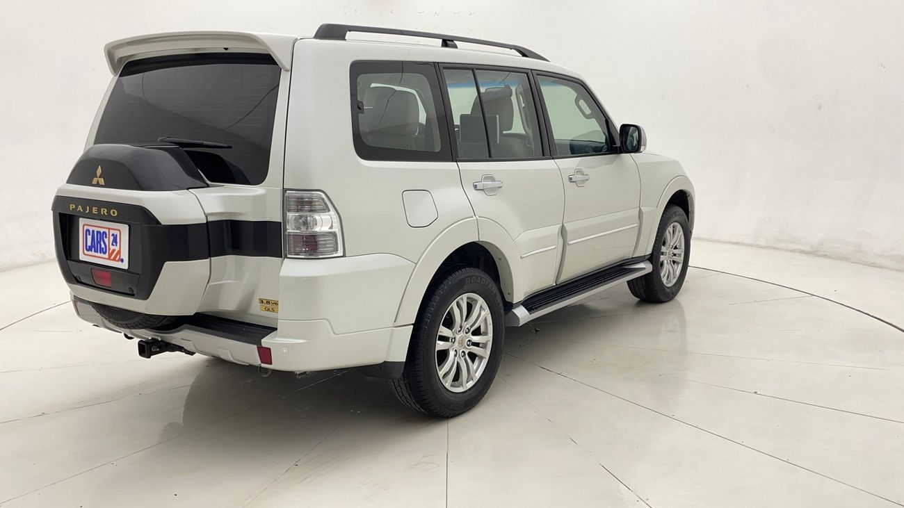 Mitsubishi Pajero GLS HIGHLINE 3.8 | Zero Down Payment | Home Test Drive