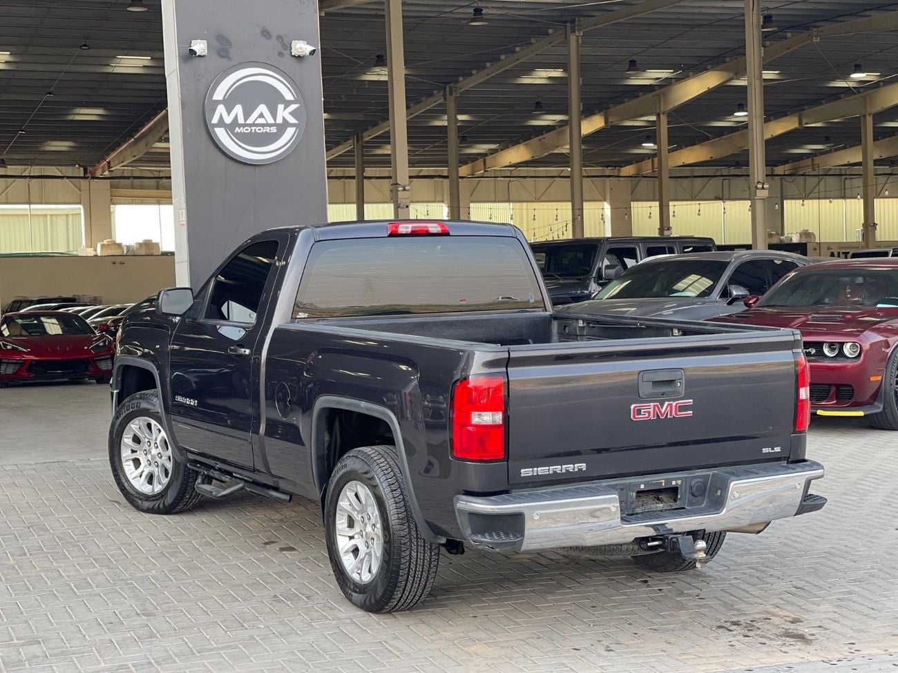 GMC Sierra 1500 SLE 5.3L Single Cab Utility V8 5.3L / 4x4 / GCC / LEATHER / REMOTE START / BIG RIMS / BIG SCREE