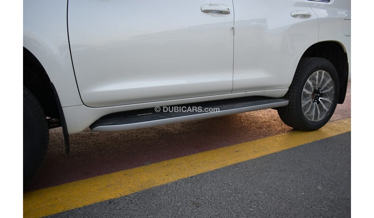 Toyota Prado 2.8L DSL VXL - Floor- 23YM-S/R- 87L - EURO - WHT_BLK (EXPORT OFFER)