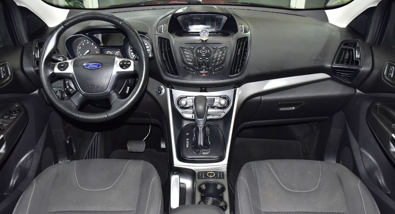 Ford Escape SE EXCELLENT DEAL for our Ford Escape ( 2016 Model ) in Red Color GCC Specs