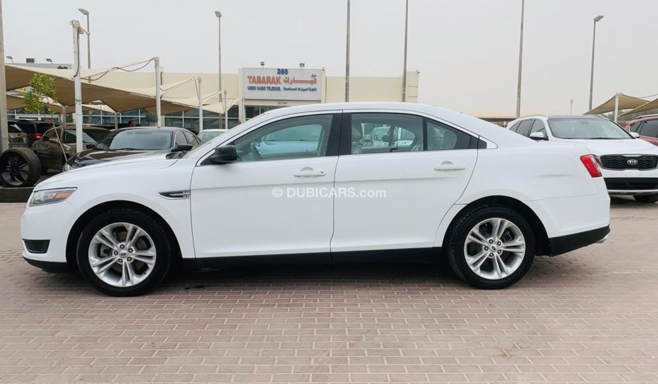 Ford Taurus SE Very Clean Car