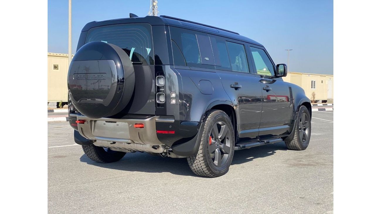 Land Rover Defender DEFENDER X**2024**GCC SPEC UNDER WARRANTY AND SERVICE