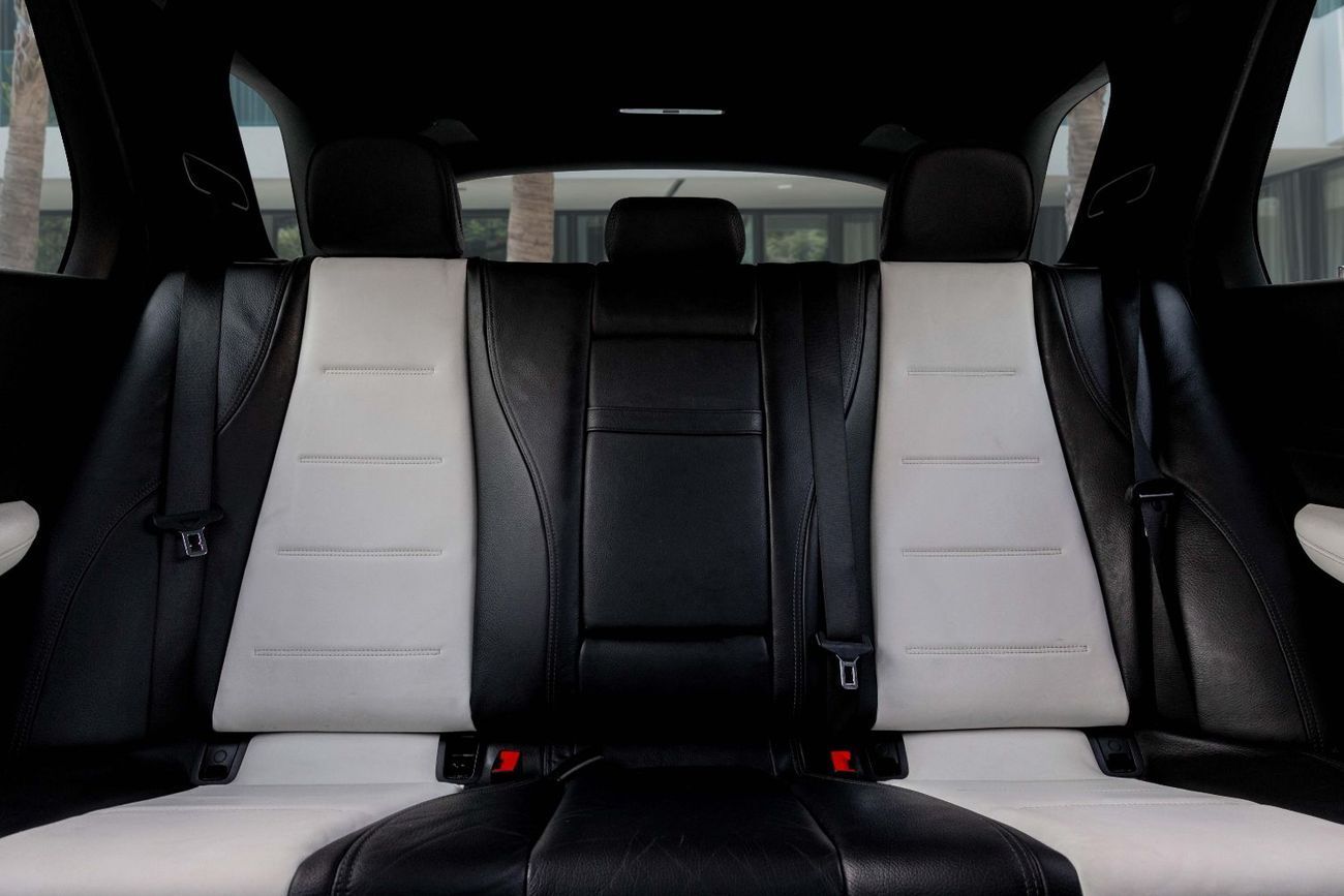 Mercedes-Benz GLE 450 AMG 450 AMG | 3,329 P.M  | 0% Downpayment | IMMACULATE!