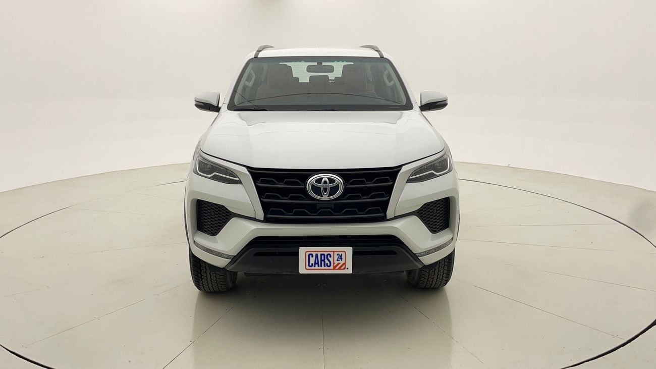 تويوتا فورتونر EXR 2.7 | بدون دفعة مقدمة | اختبار القيادة في المنزل