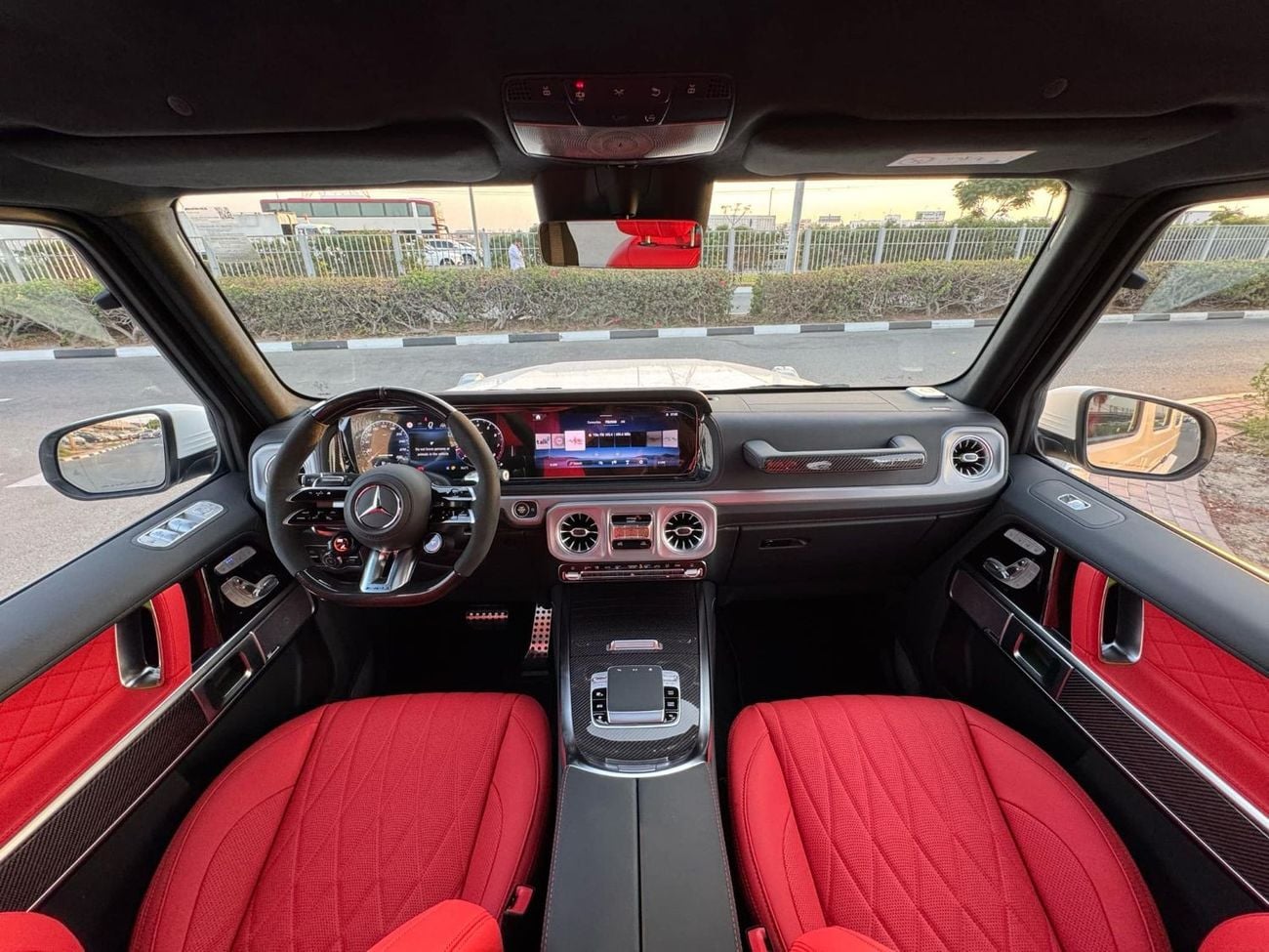 Mercedes-Benz G 63 AMG GCC SPEC UNDER WARRANTY AND SERVICE CONTRACT