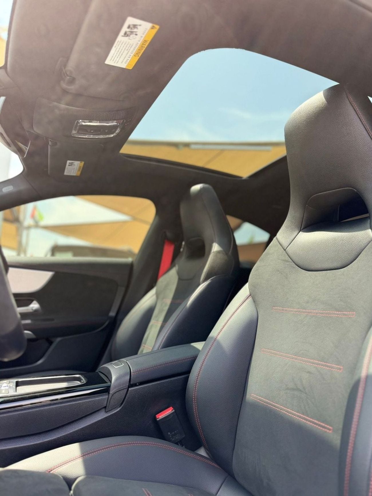 Mercedes Benz CLA35 AMG Premium 2.0L