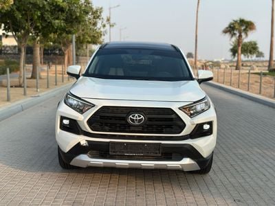 Toyota RAV4 ADVENTURE