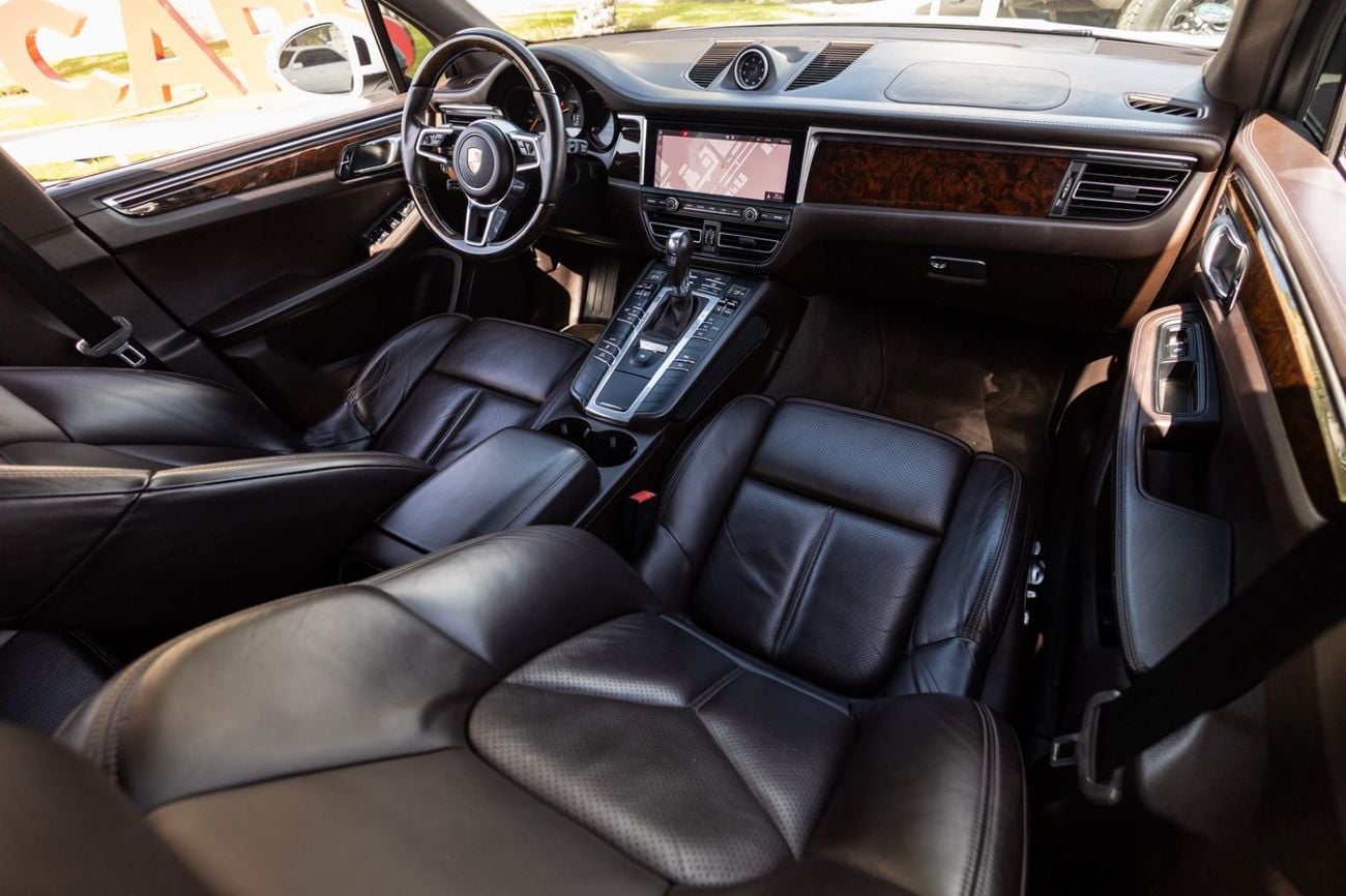 Porsche Macan Std 2.0L (252 HP) Porsche Macan 2019 GCC | Warranty