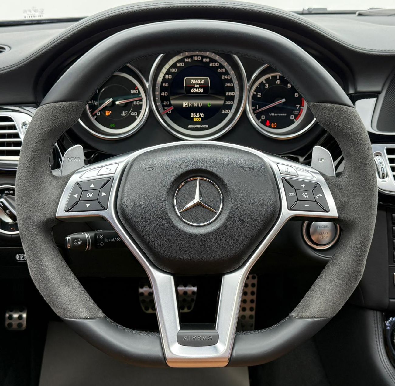 مرسيدس بنز CLS 63 AMG 2013 Mercedes Benz CLS 63 AMG, Full Mercedes Service History, Fully Loaded, Excellent Condition, GCC