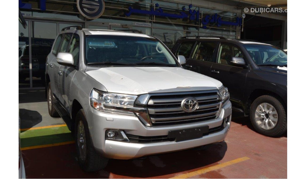 Toyota Land Cruiser 4.5 TDSL A/T !!! AVAILABLE IN ANTWERP