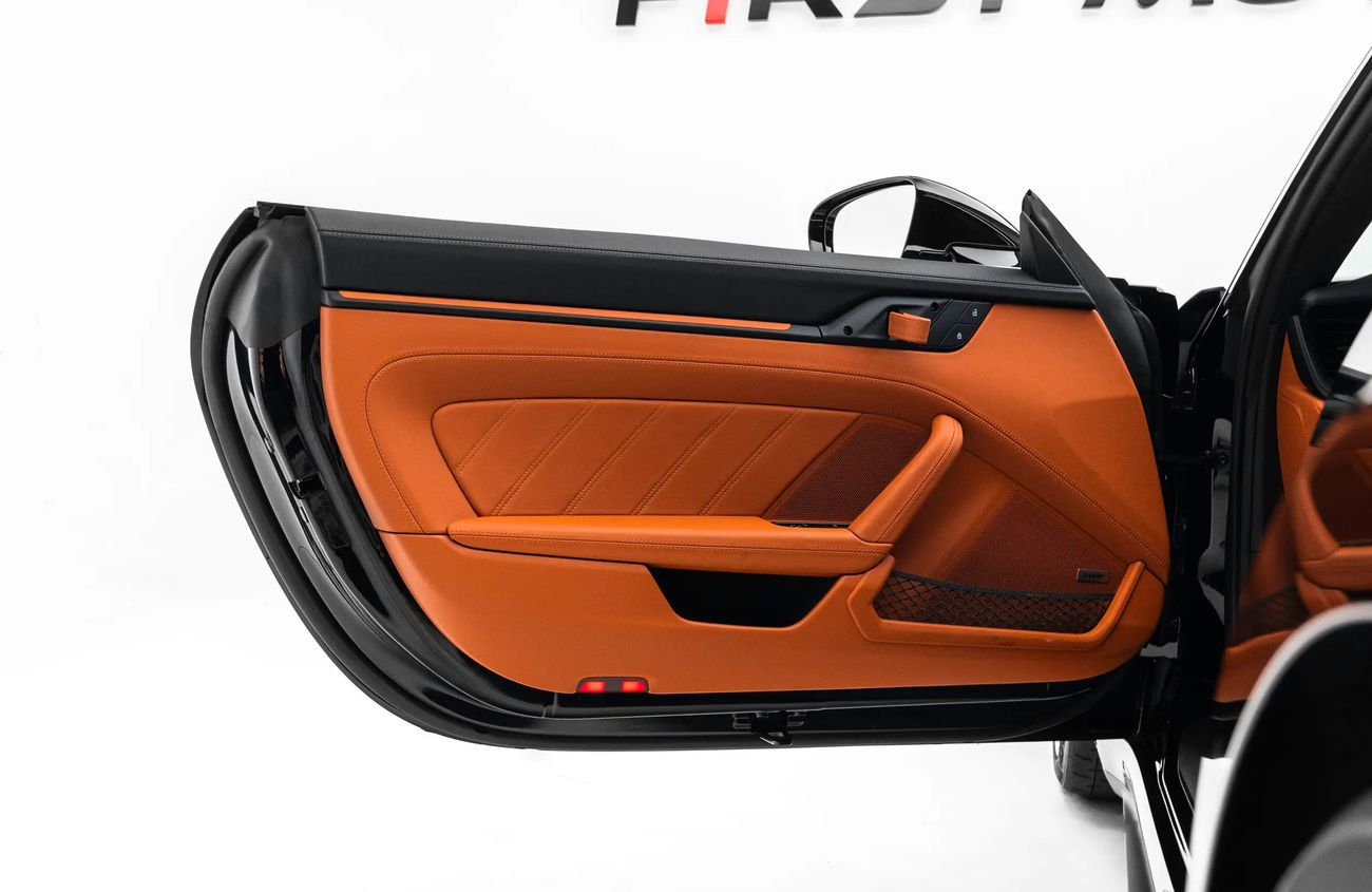 بورش 911 4.0L F6 Naturally Aspirated Engine