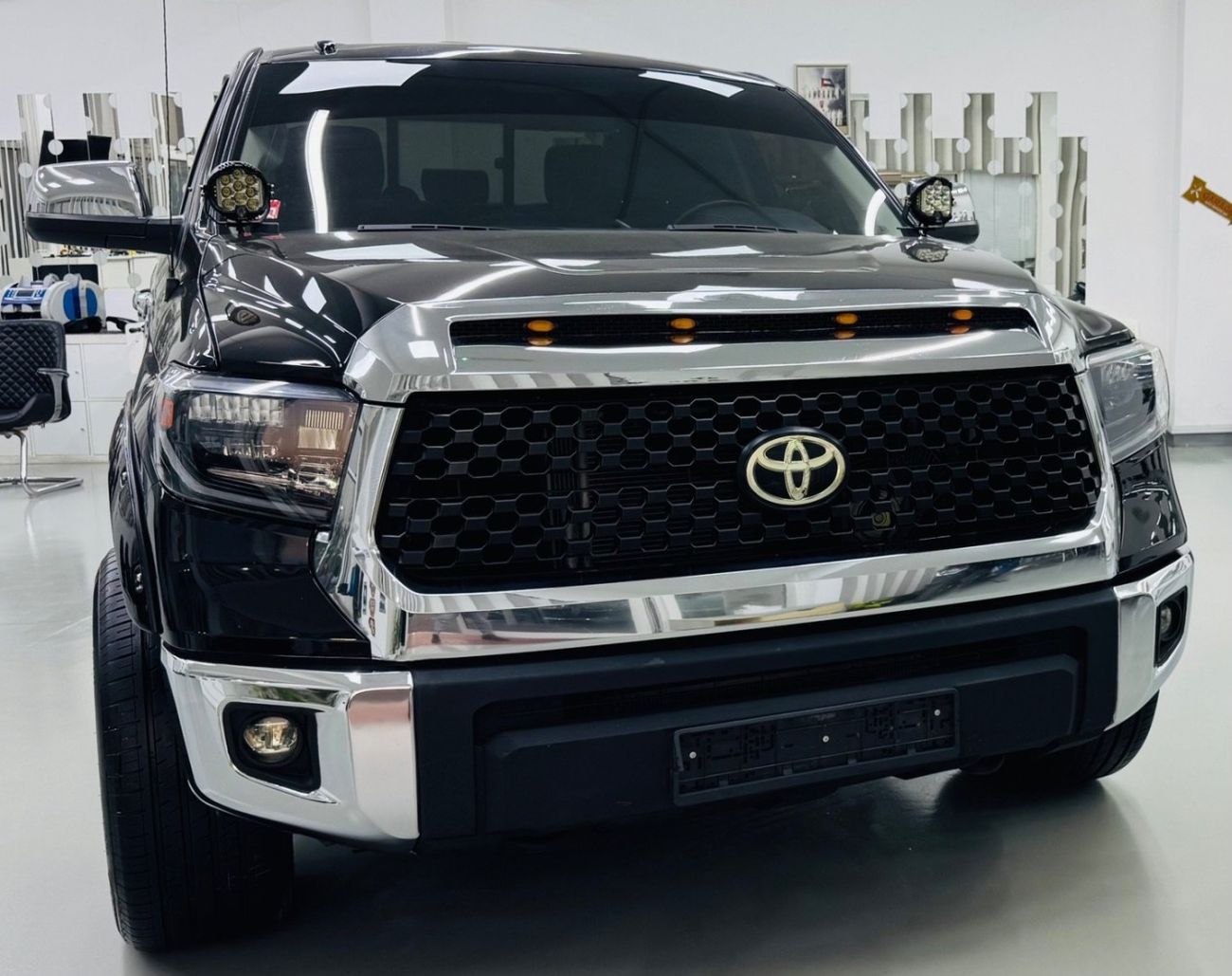 Toyota Tundra Std 5.7L