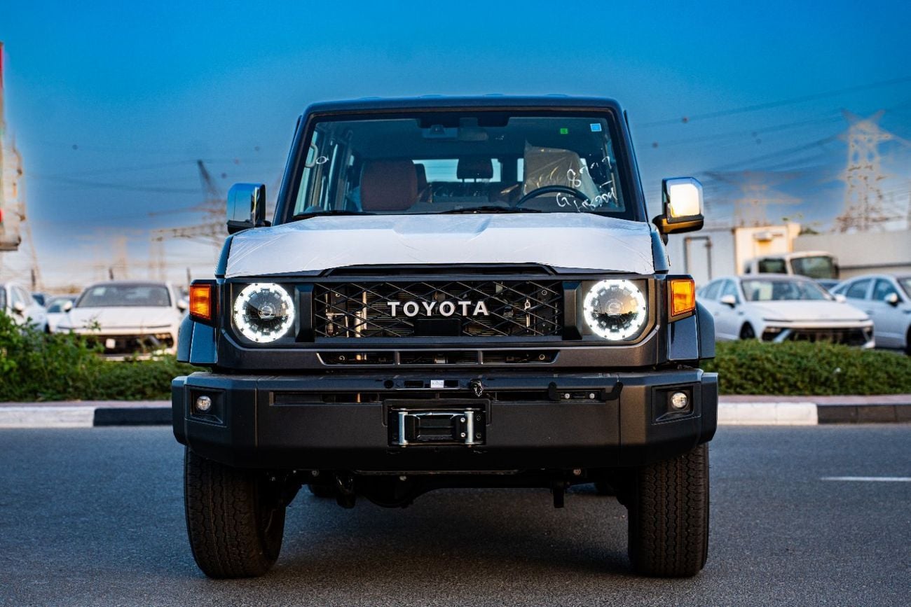 Toyota Land Cruiser 70  2.8l Automatic 5 Door Winch Diff Lock Full option 2026