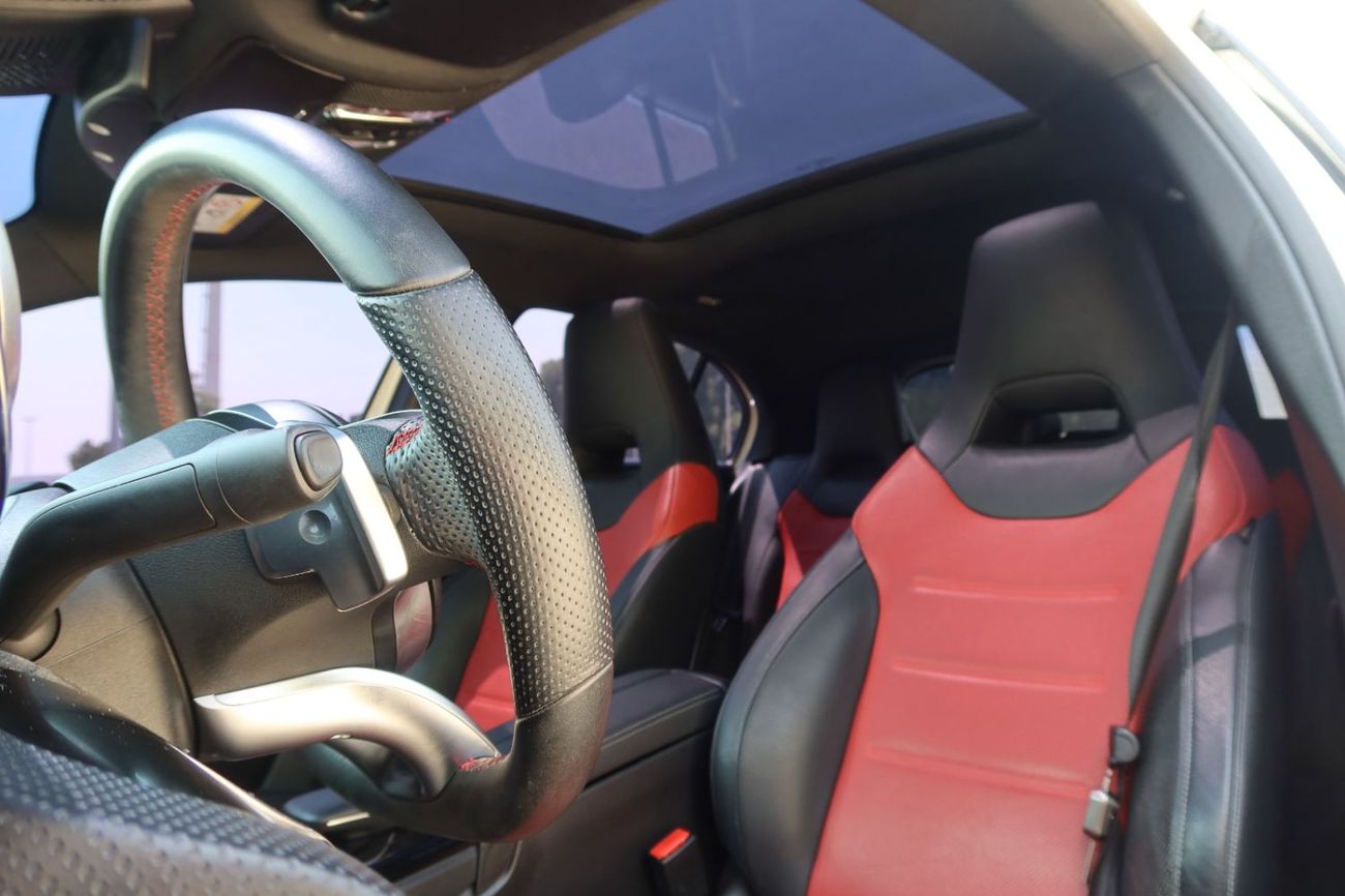 Mercedes-Benz A 250 Sport AMG 2.0L