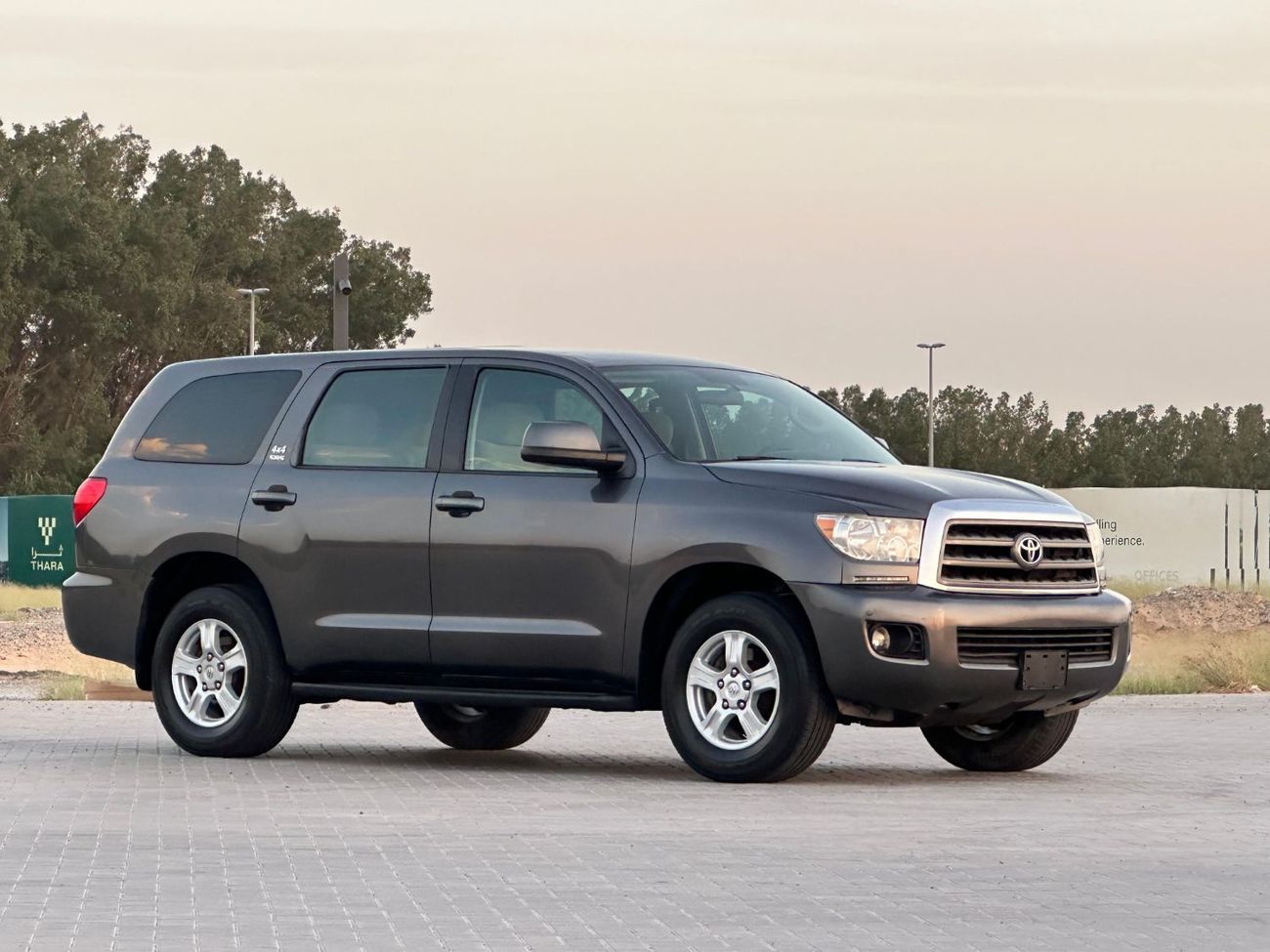 Toyota Sequoia